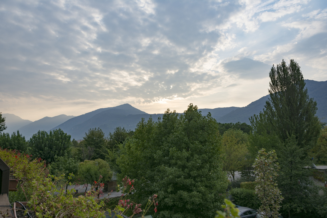 20140830 064913• Iseo